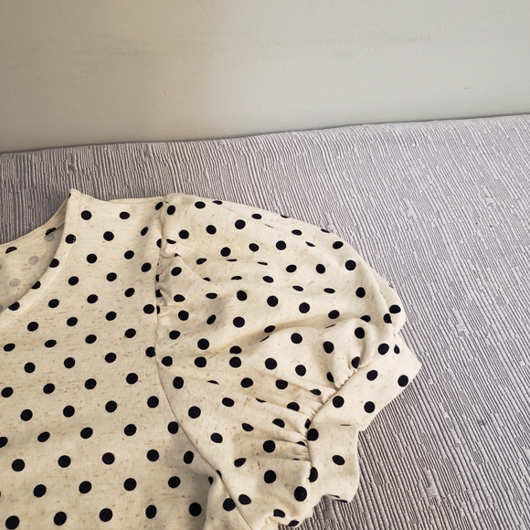 Womens NWT retrology Puffed Sleeve Top Size PL - Picture 4 of 11